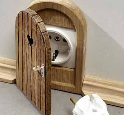 Как сделать в бетонной стене отверстие под розетку Как сделать в бетонной стене отверстие под розетку